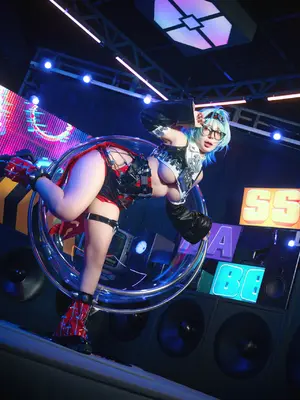 Umeko J - Roxy_0006